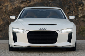 06-audi-quattro-concept-drive