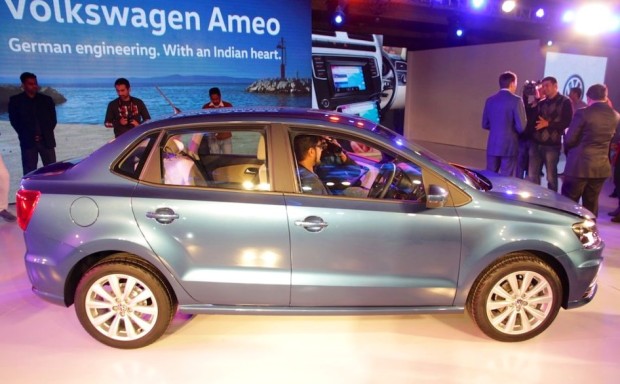 VW-Ameo-side-unveiled-1024x682-620x384