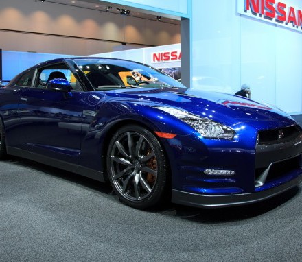 2013-Nissan-GT-R-100-2-626x382