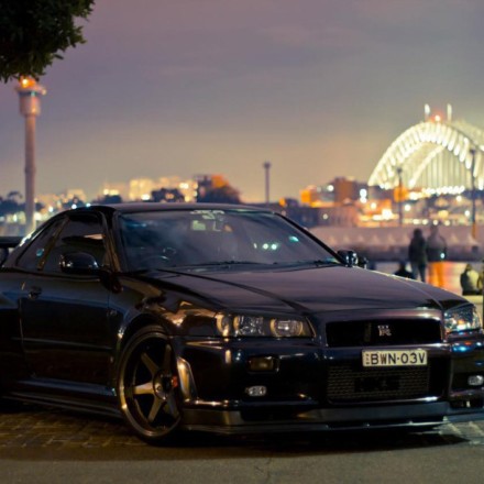 Nissan-Skyline-R34-Dark-Purple