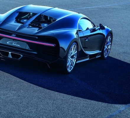 Bugatti-Chiron-47-740x400