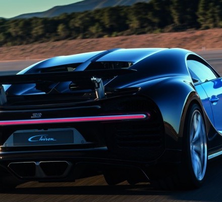 Bugatti-Chiron-48-740x400