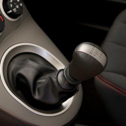 nissan_Sentra_SER_2008-i04-800