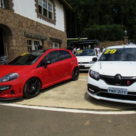 44269726-d856-44b4-a969-d9f585b894fd