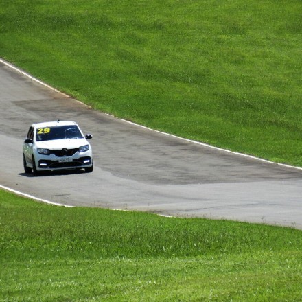 759c8e4c-0452-4d4b-adf8-aad98288d1ce